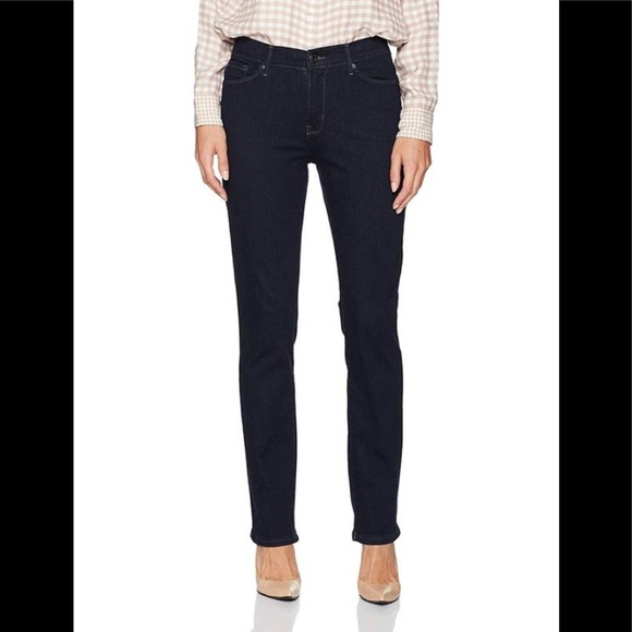 Lee Women's Fit Rebound Slim Straight Jeans!16 - Picture 1 of 4